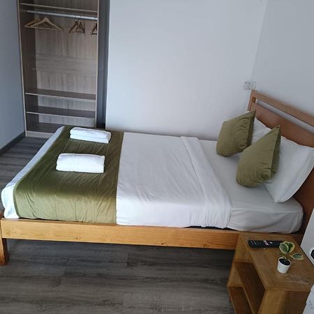 Lisabonna Guest House Амадора Екстериор снимка