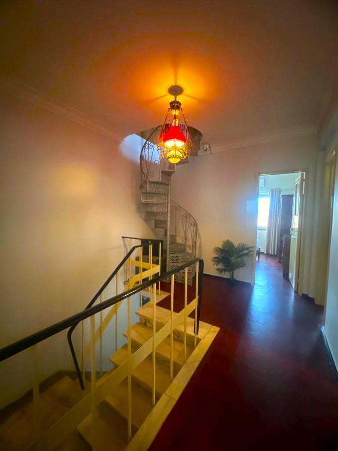 Lisabonna Guest House Амадора Екстериор снимка