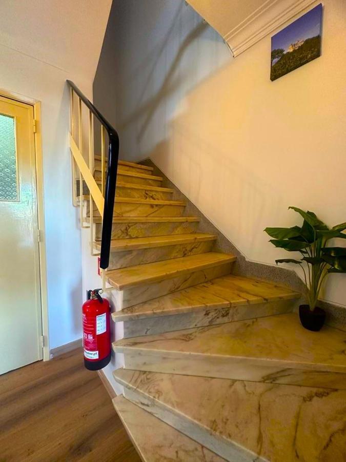 Lisabonna Guest House Амадора Екстериор снимка