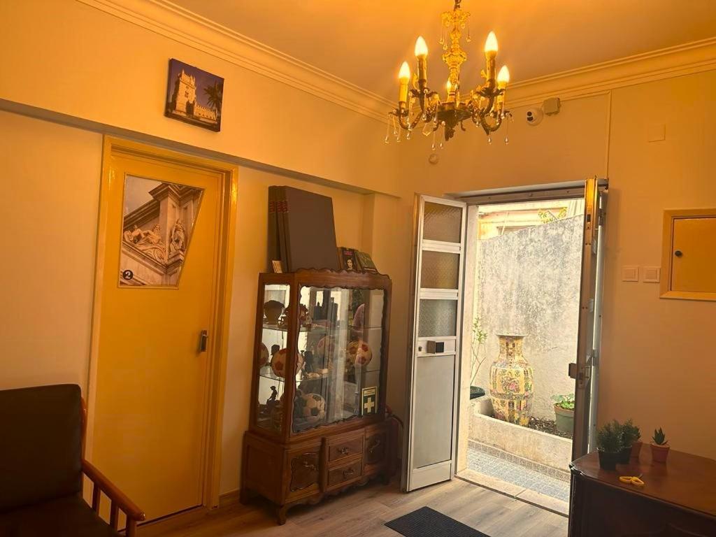 Lisabonna Guest House Амадора Екстериор снимка