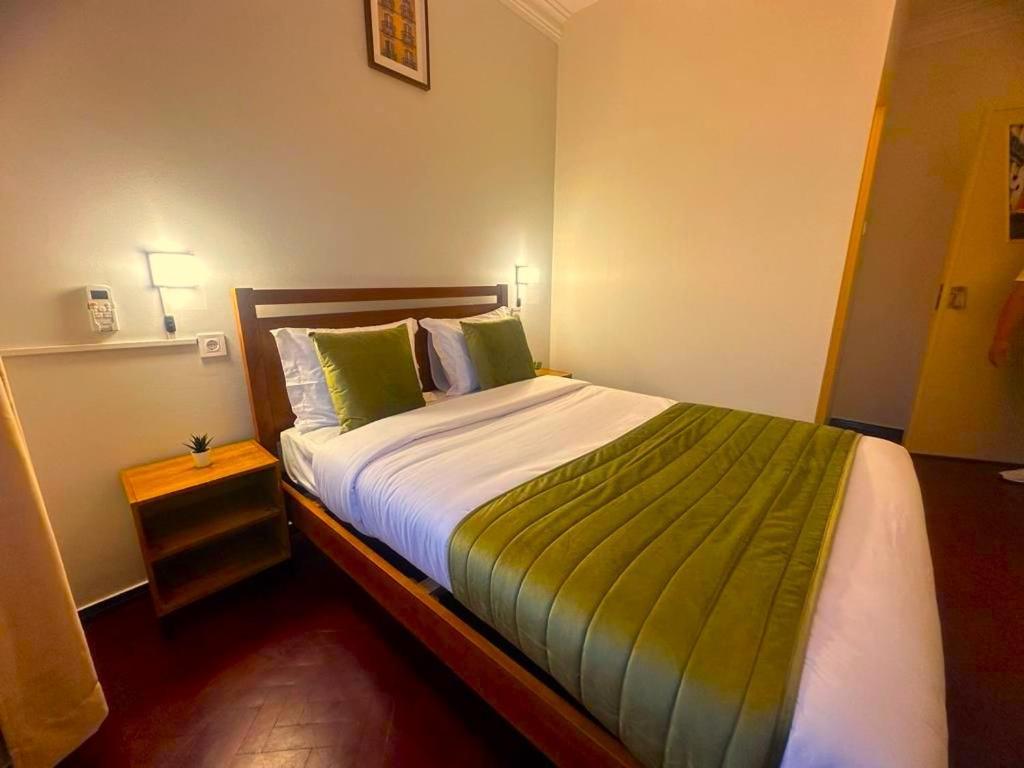 Lisabonna Guest House Амадора Екстериор снимка