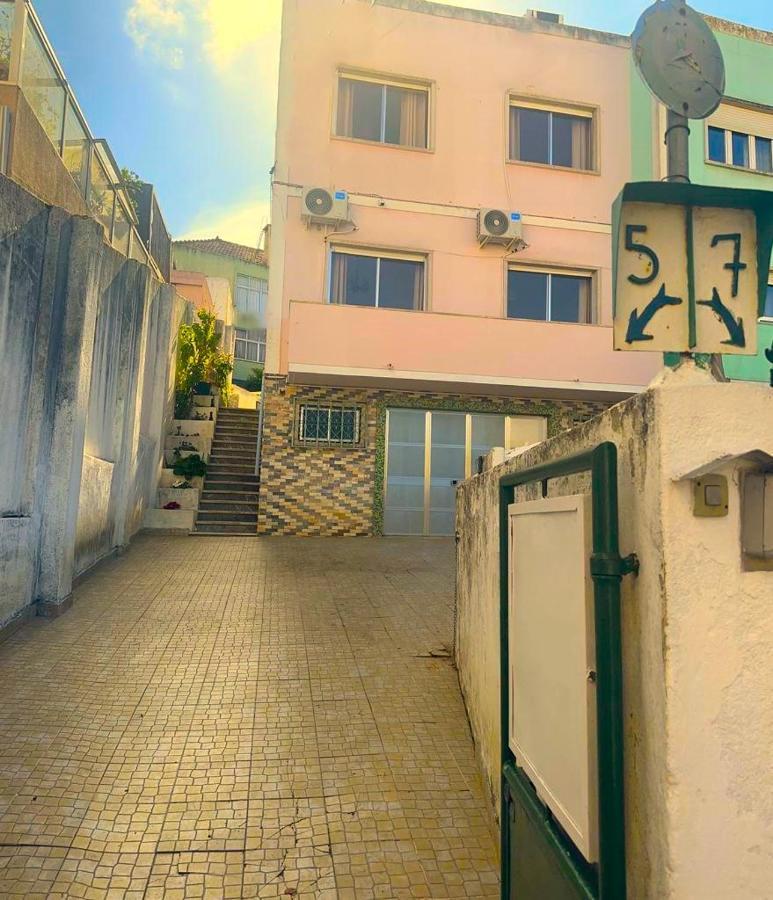 Lisabonna Guest House Амадора Екстериор снимка