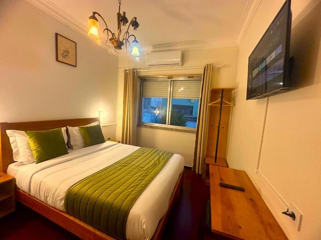 Lisabonna Guest House Амадора Екстериор снимка