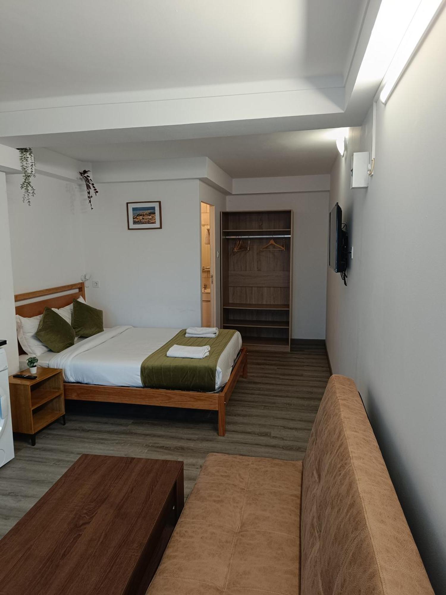 Lisabonna Guest House Амадора Екстериор снимка